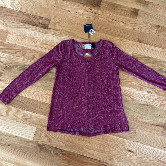 NWT Bobeau Bobeau Hacci Lace Cutout Tunic in Windsor Wine - Picture 2 of 7